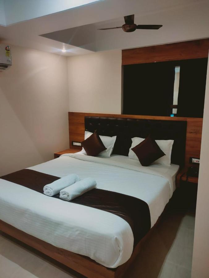 Aditya Inn 구와하티 외부 사진