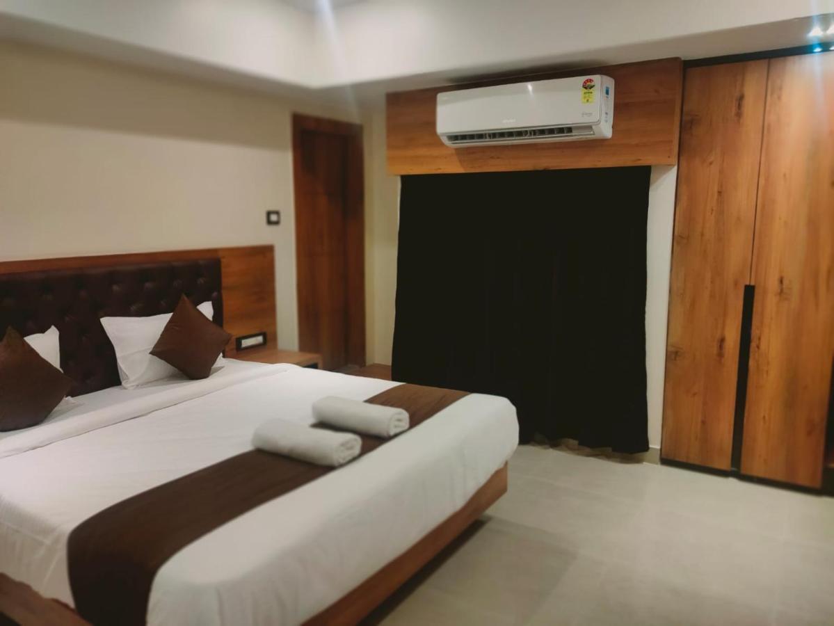 Aditya Inn 구와하티 외부 사진